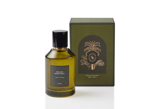 Natural botanical spray with essential oils, free of alcohol. Eco-friendly and long-lasting. Great as a room, body, or fabric mist. Scent: Geranium & Bergamot.