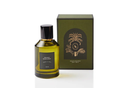 Eco-friendly botanical mist made with natural ingredients and essential oils. Alcohol-free, long-lasting. Use as body, room, or linen spray. Scent: Jasmine, Lily & Neroli.
